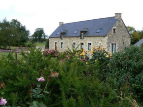 Hotels in Hénansal